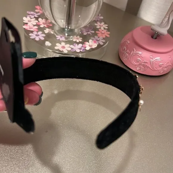 💕1 hr sale 🎉Gold and black Headband - Picture 3 of 9